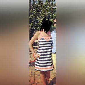 Vineyard Vines Navy and White Stripped dress